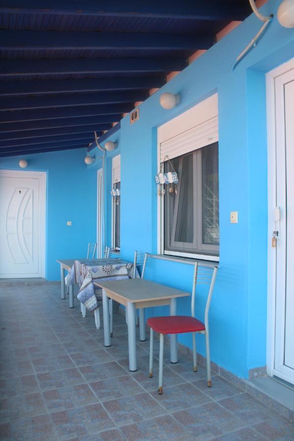 Rena'S Rooms Μελίντα Melinta Dış mekan fotoğraf