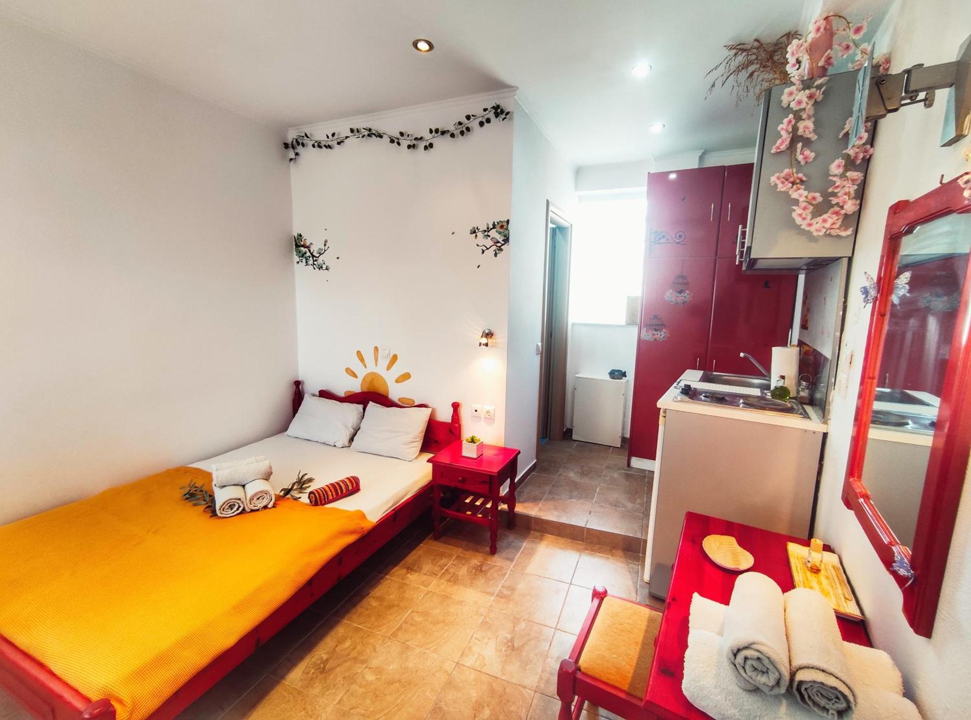 Rena'S Rooms Μελίντα Melinta Oda fotoğraf